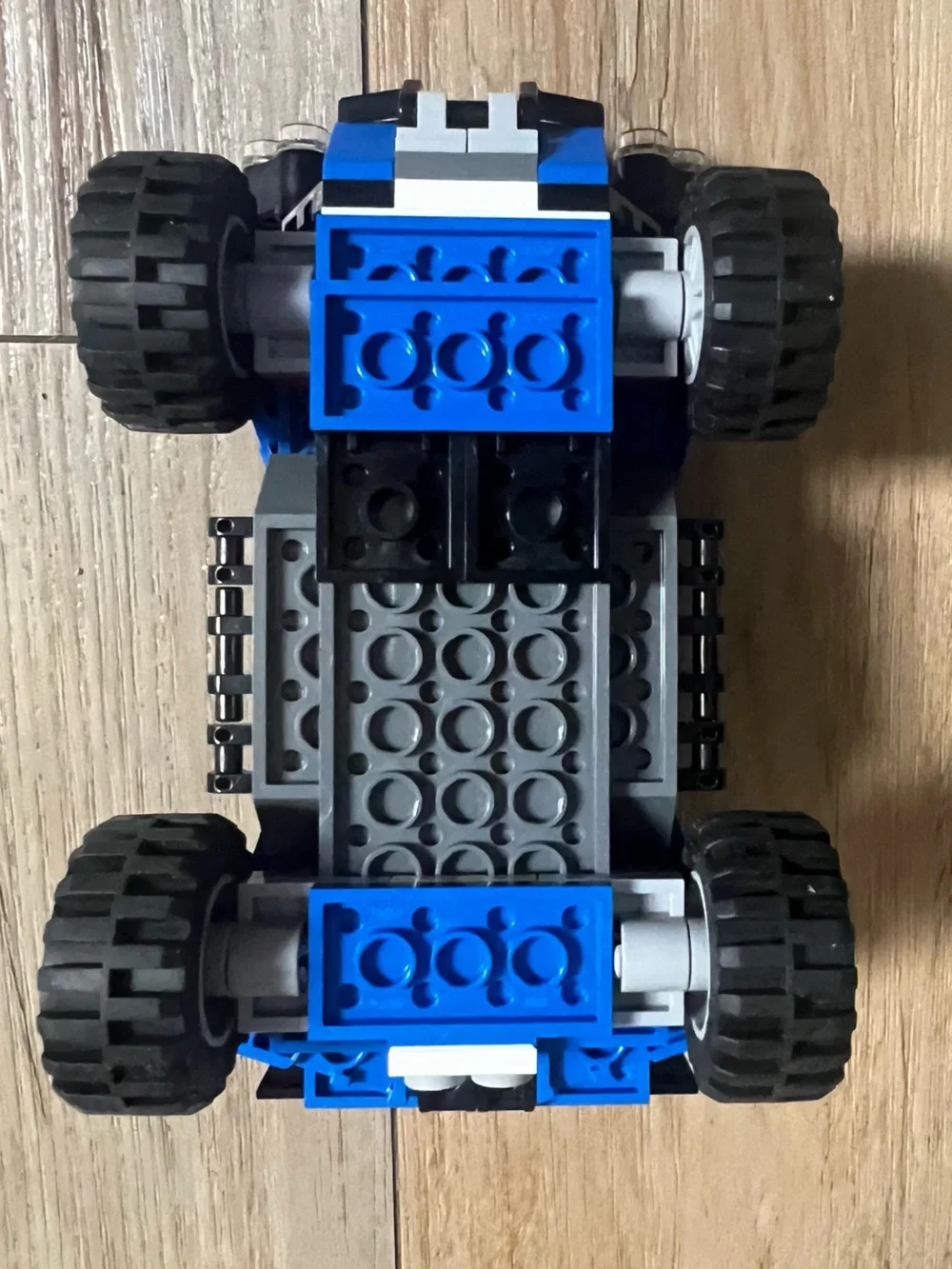 Lego  - Dune Buggy Set #31087 ** Assembled & Glued**